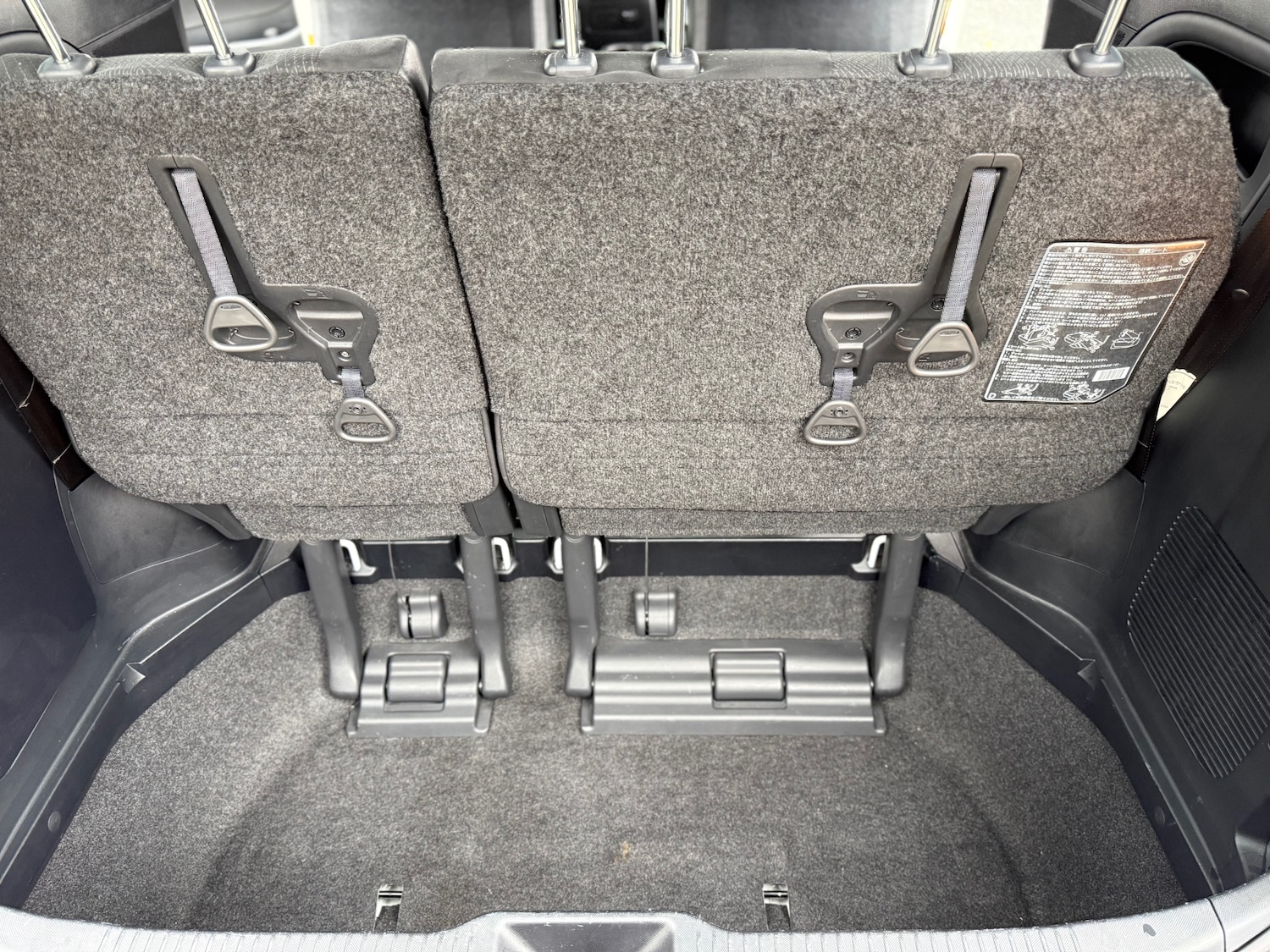 Used Toyota Estima 2024 for sale - 77619233: Photo 50