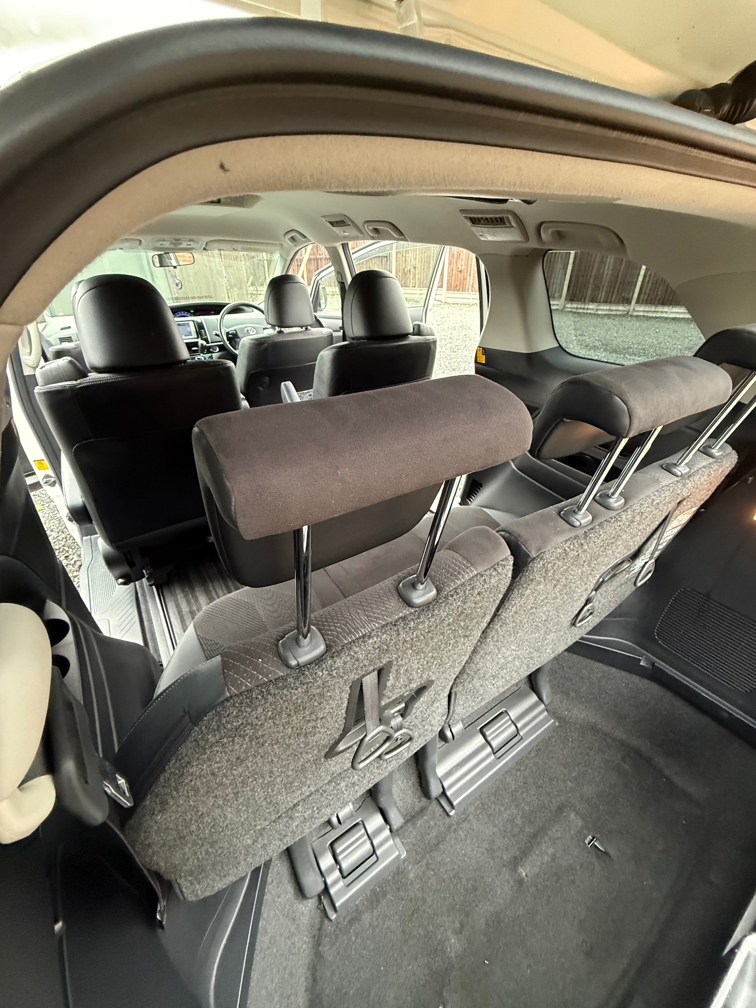 Used Toyota Estima 2024 for sale - 77619233: Photo 58