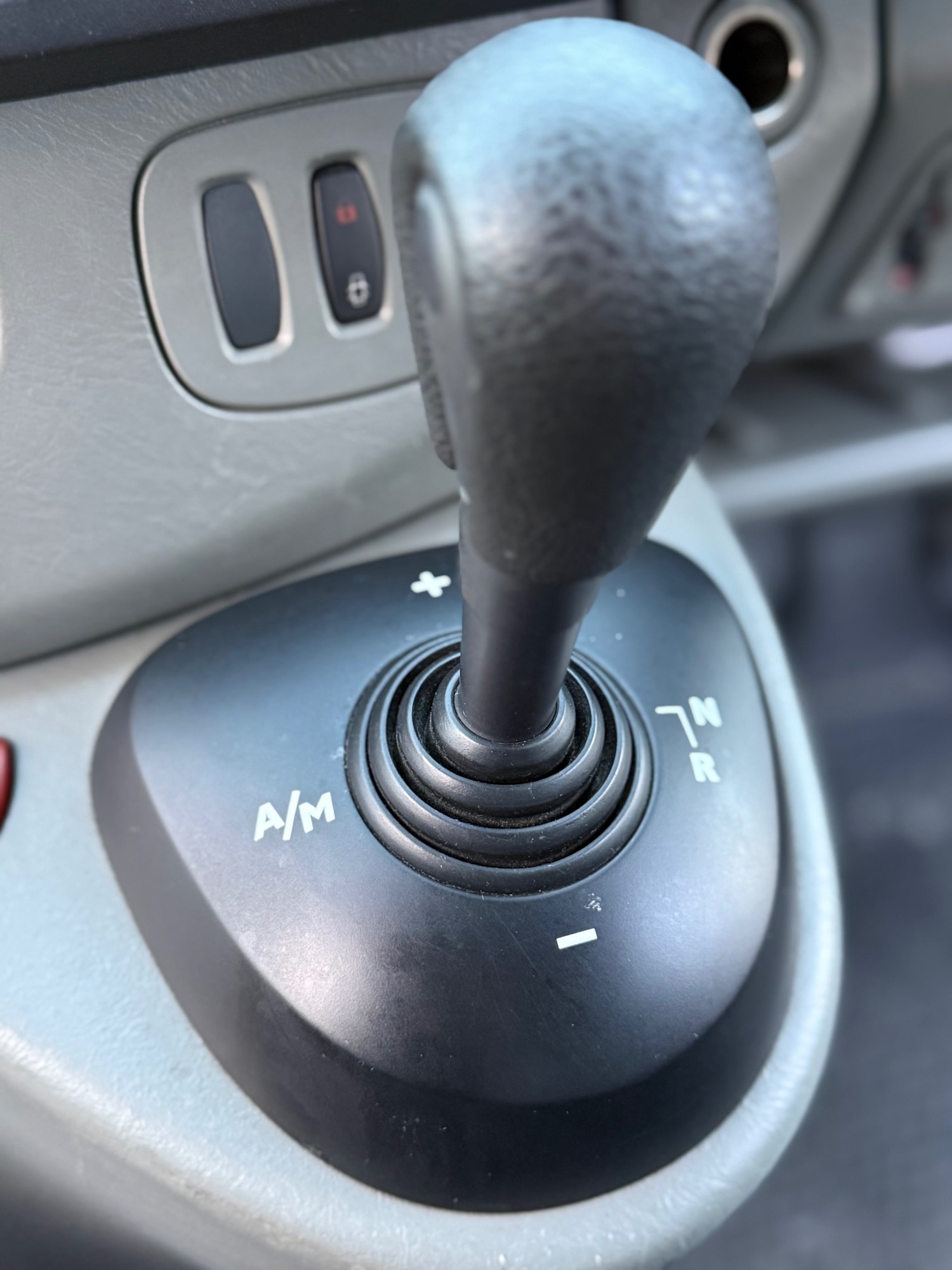 Used Vauxhall Vivaro 2013 for sale - 77225332: Photo 4