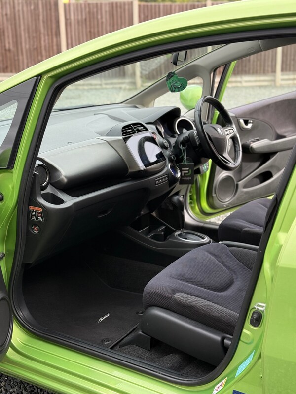 Used Honda Jazz 2013 for sale - 76178052: Photo 31