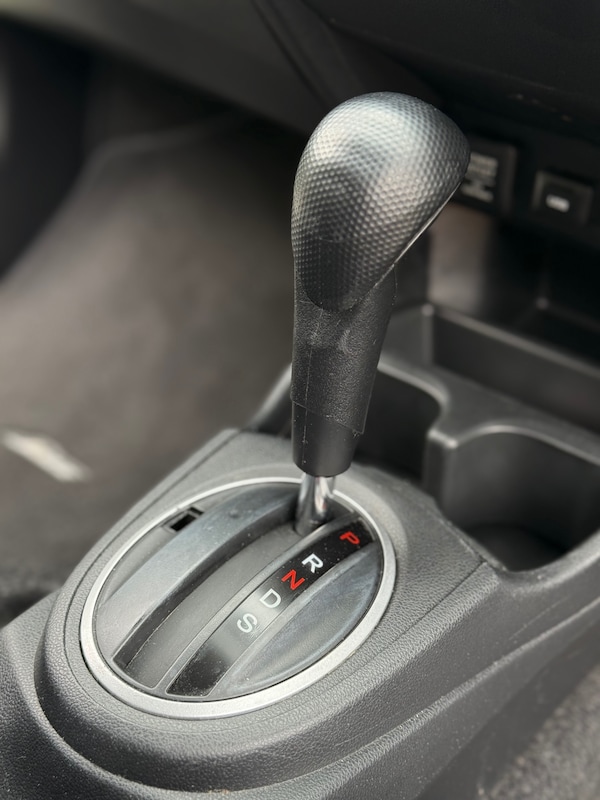 Used Honda Jazz 2013 for sale - 76178052: Photo 38