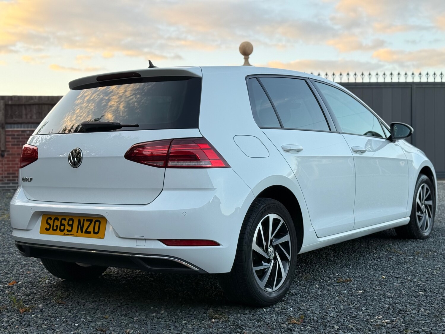 Used Volkswagen Golf 2019 for sale - 76063656: Photo 12