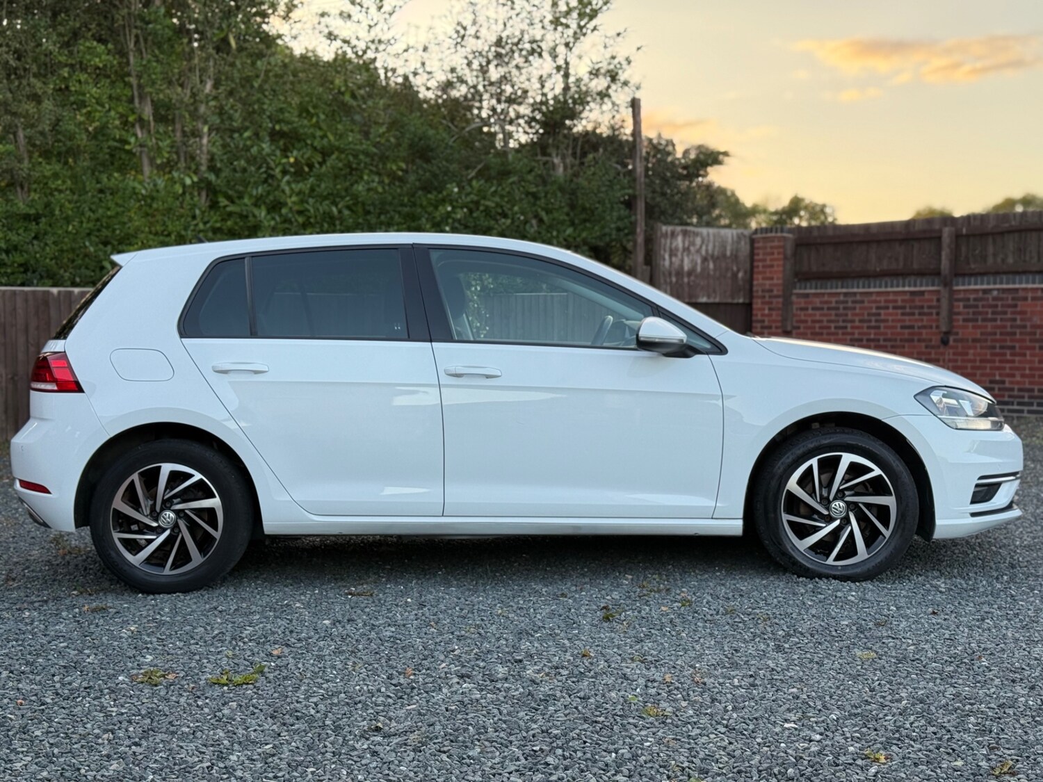 Used Volkswagen Golf 2019 for sale - 76063656: Photo 13