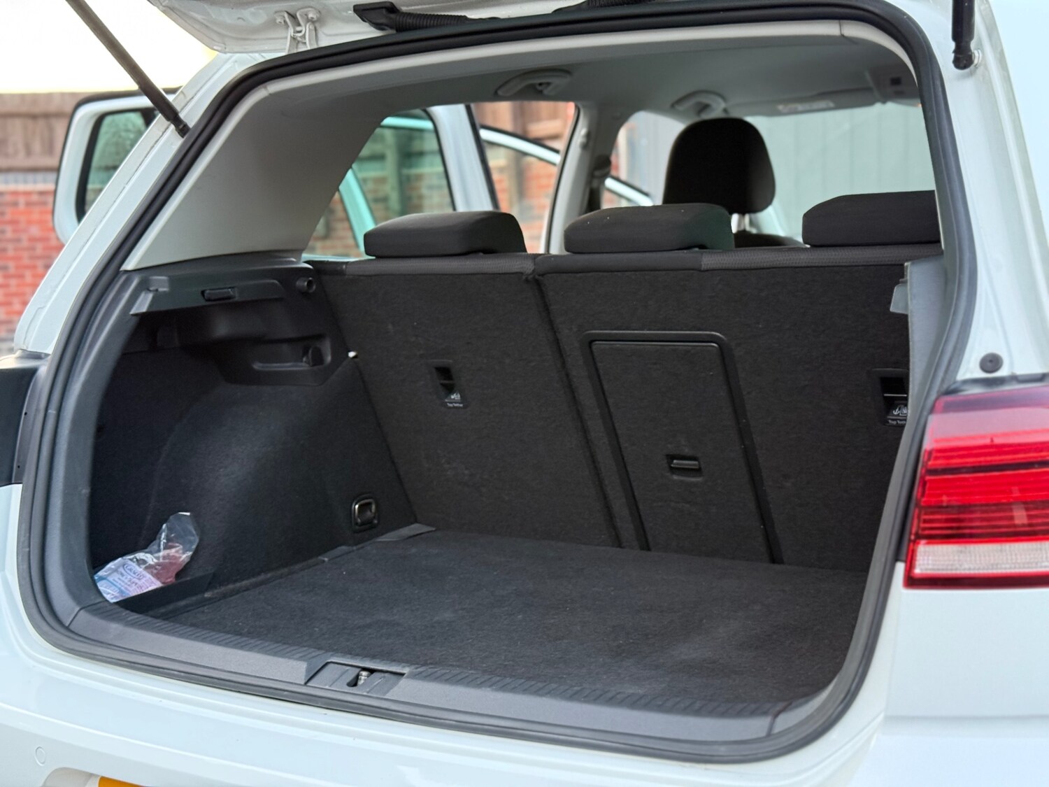 Used Volkswagen Golf 2019 for sale - 76063656: Photo 28