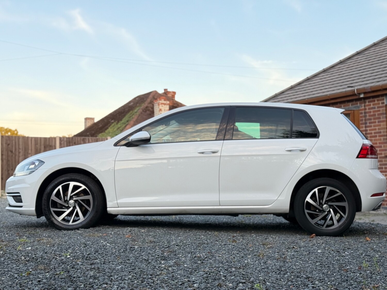 Used Volkswagen Golf 2019 for sale - 76063656: Photo 9