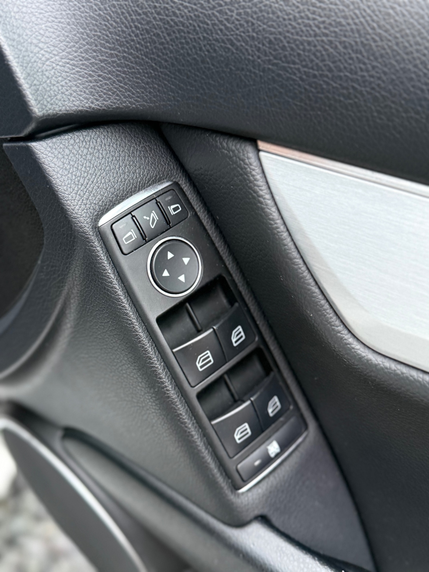 Used Mercedes-Benz C Class 2012 for sale - 77027801: Photo 22