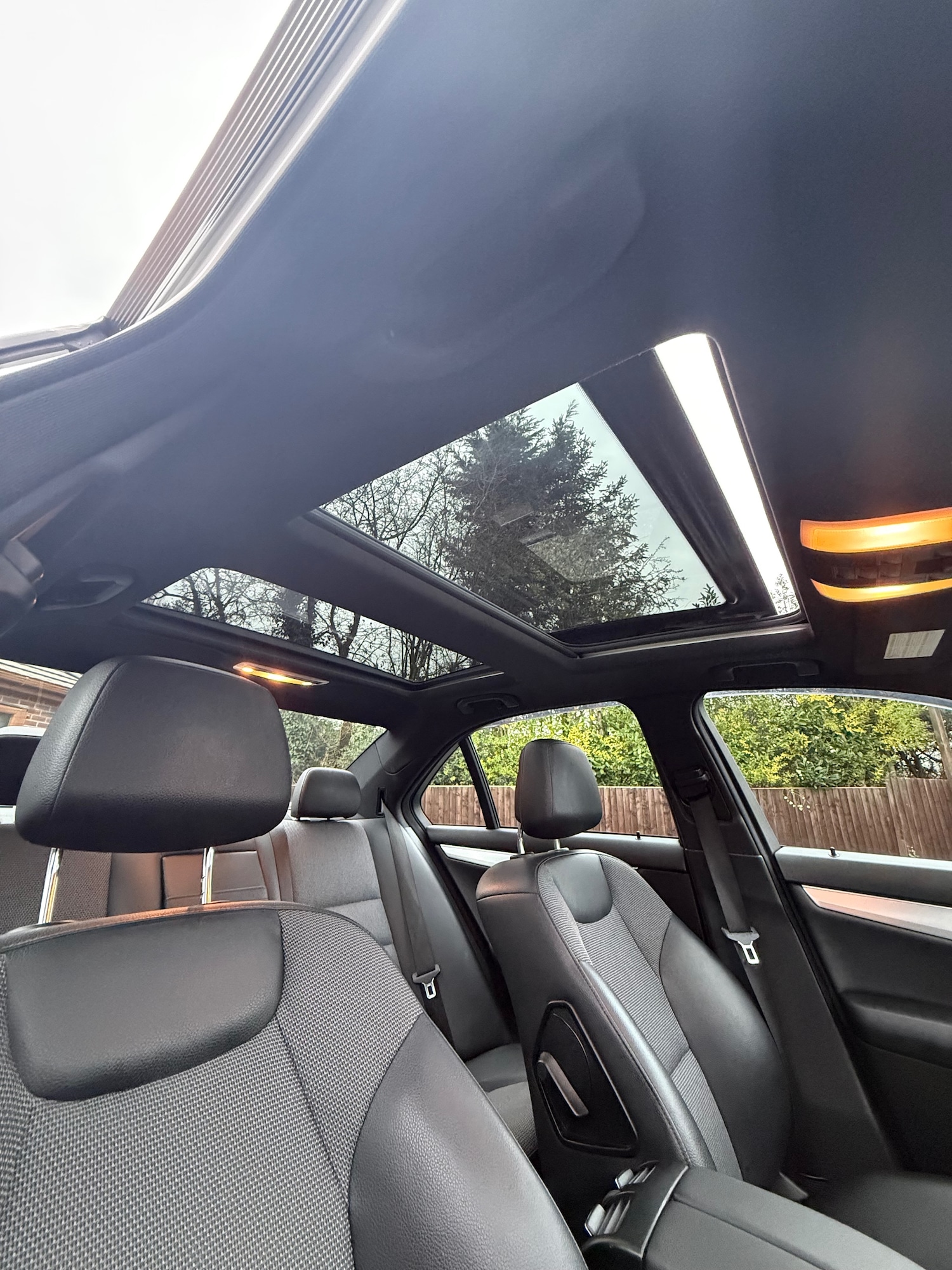 Used Mercedes-Benz C Class 2012 for sale - 77027801: Photo 23