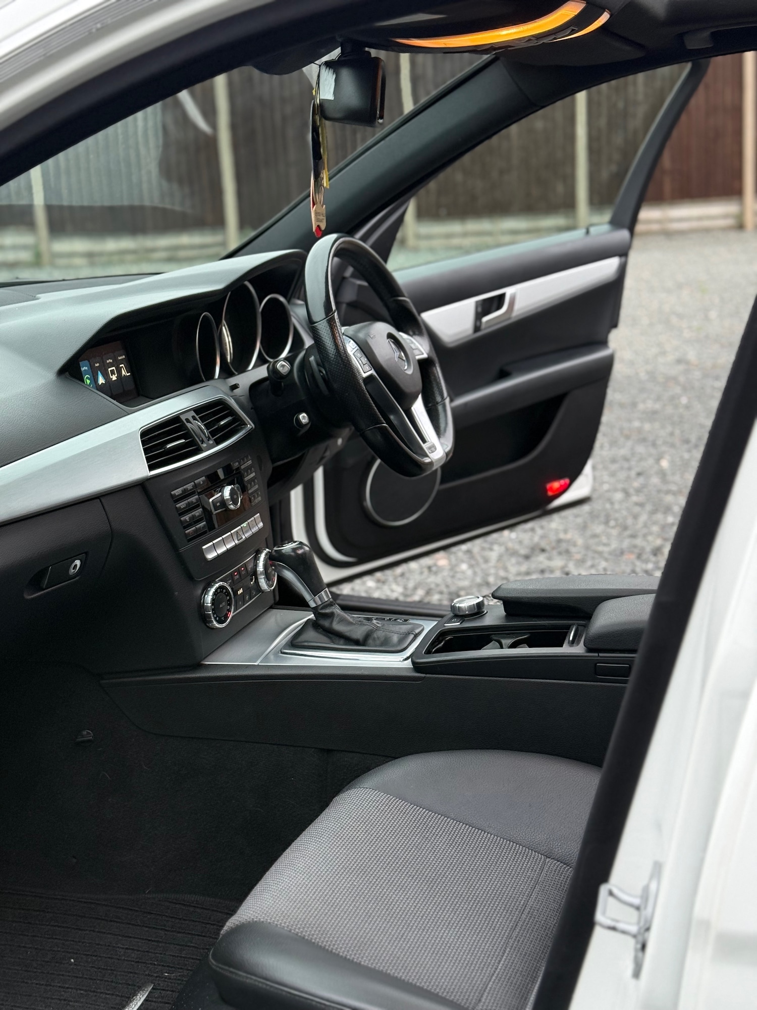 Used Mercedes-Benz C Class 2012 for sale - 77027801: Photo 29