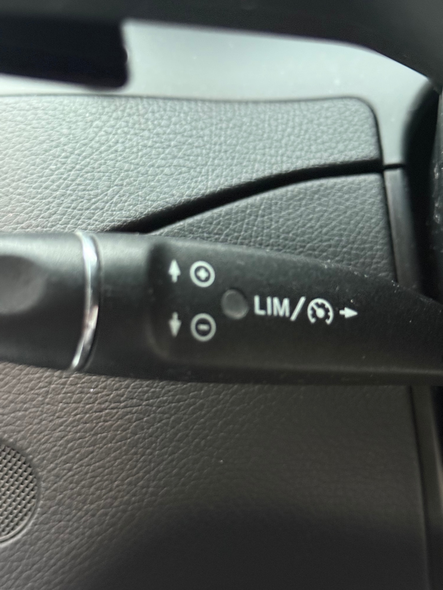 Used Mercedes-Benz C Class 2012 for sale - 77027801: Photo 42