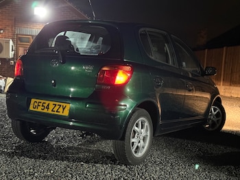 Used Toyota Yaris 2004 for sale - 77381162: Photo