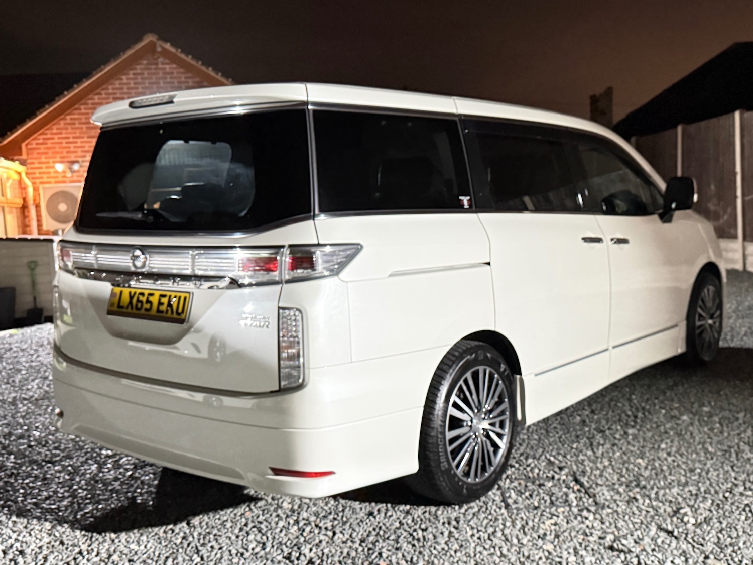 Used Nissan Elgrand 2025 for sale - 77097044: Photo 11