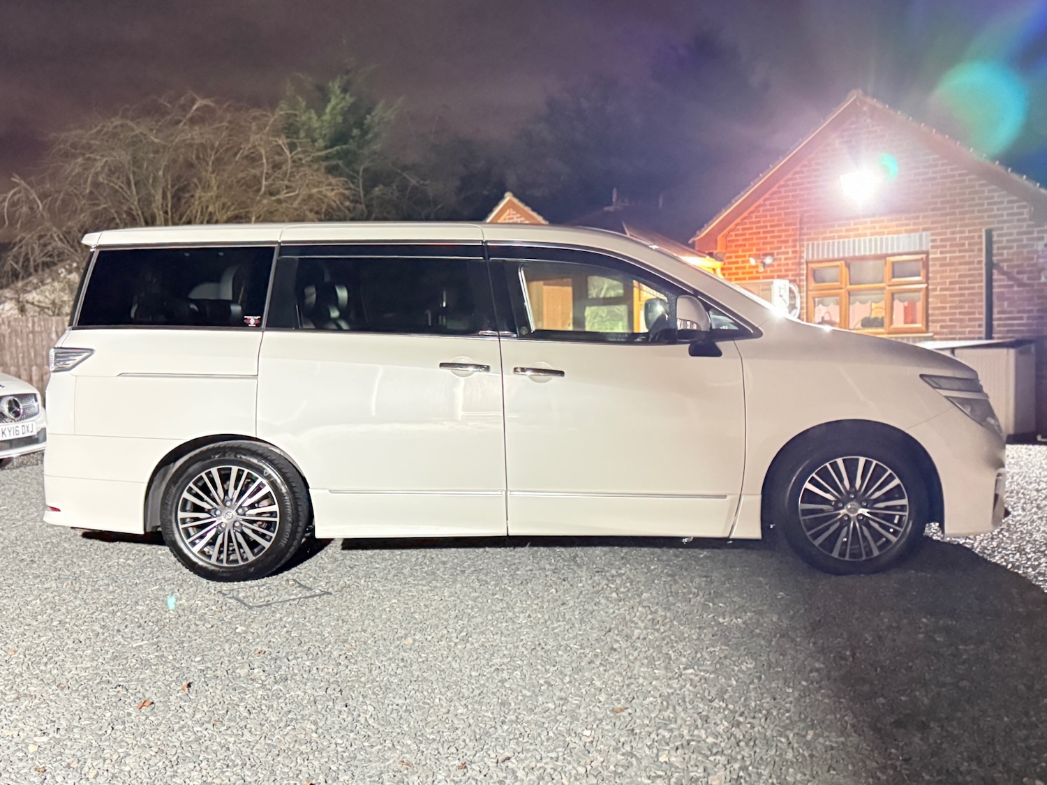 Used Nissan Elgrand 2025 for sale - 77097044: Photo 12