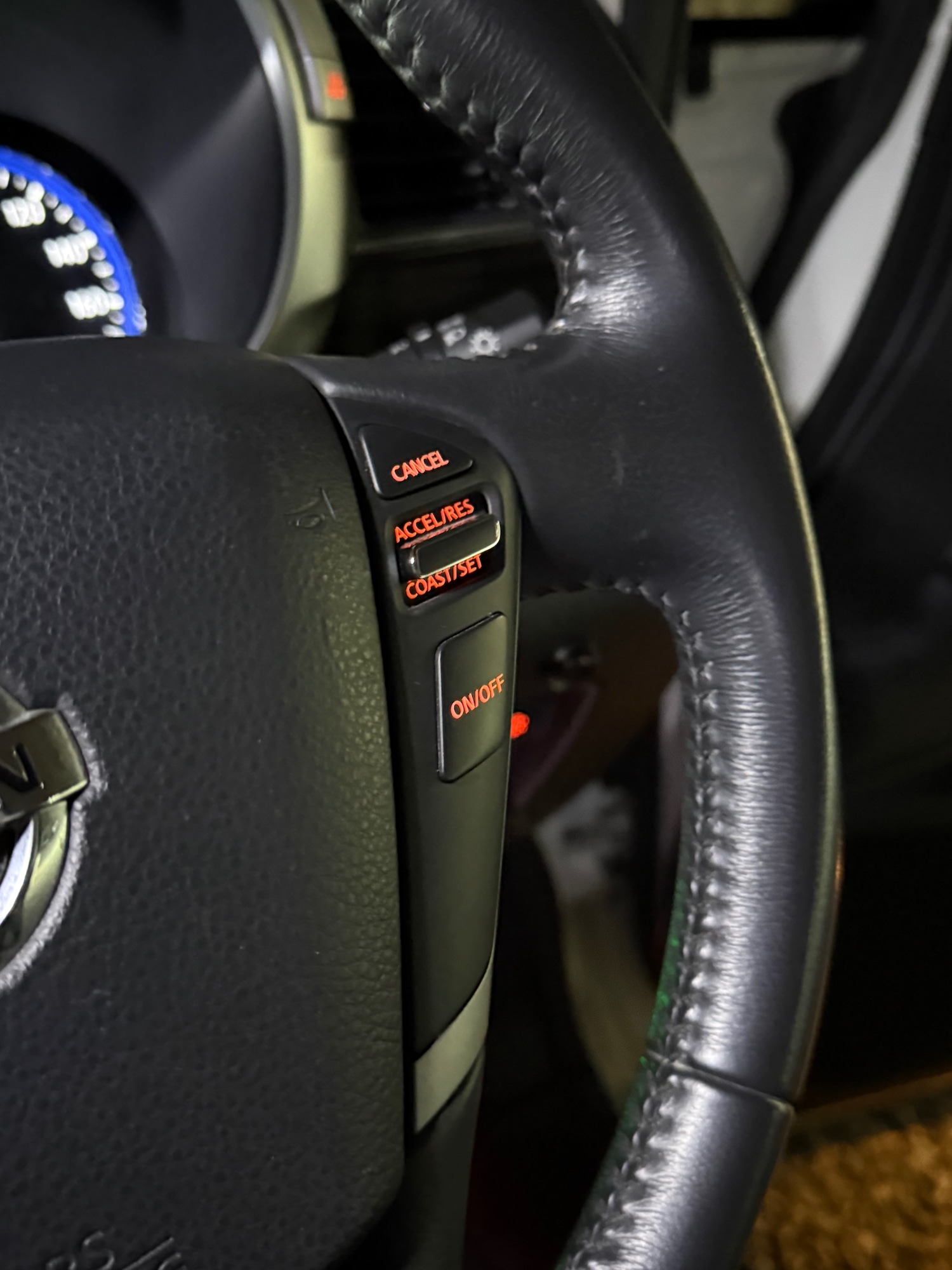 Used Nissan Elgrand 2025 for sale - 77097044: Photo 40