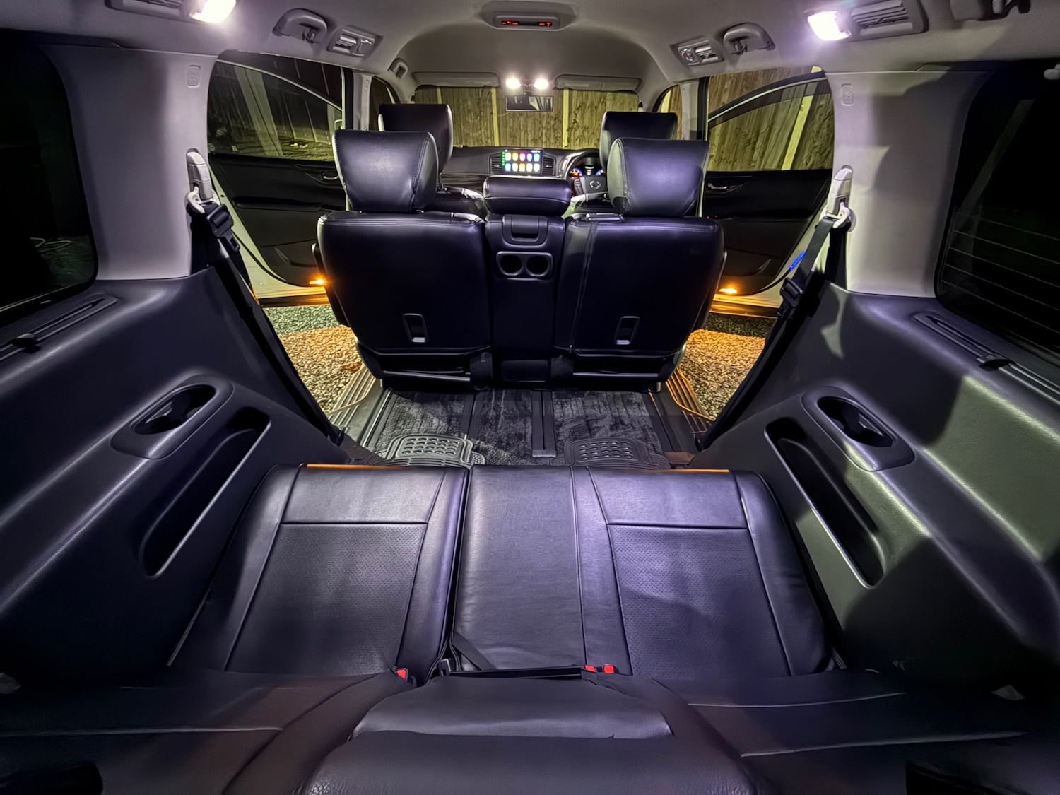 Used Nissan Elgrand 2025 for sale - 77097044: Photo 5