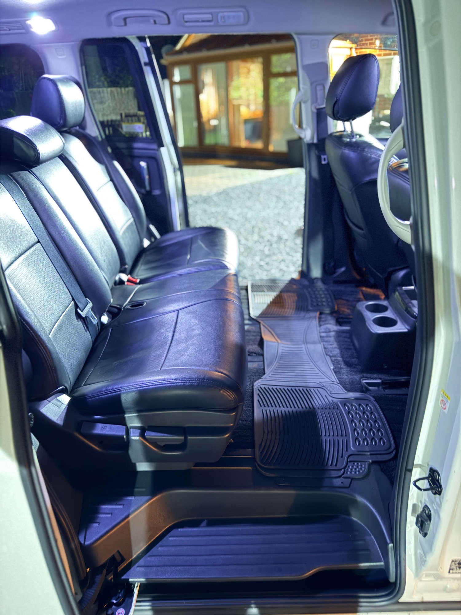 Used Nissan Elgrand 2025 for sale - 77097044: Photo 57