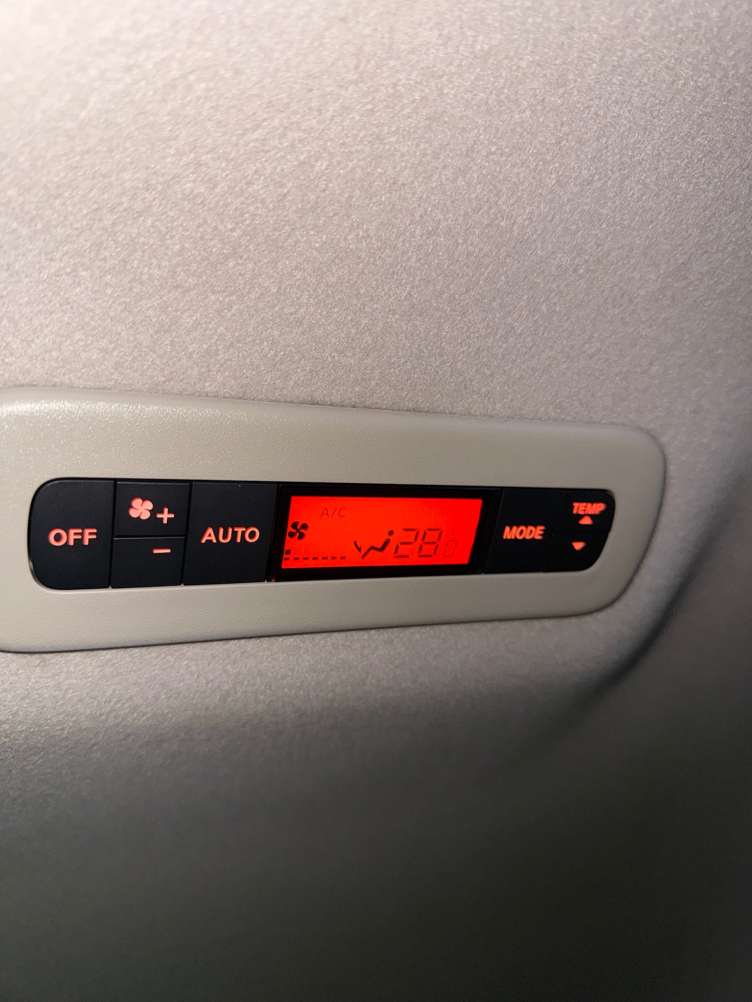 Used Nissan Elgrand 2025 for sale - 77097044: Photo 61