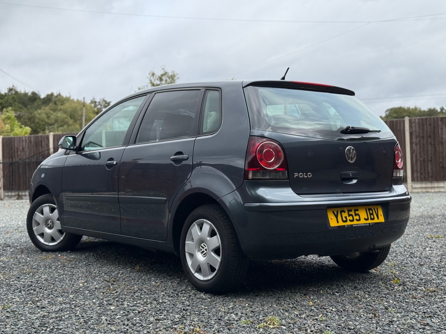 Used Volkswagen Polo 2006 for sale - 76178104: Photo 2