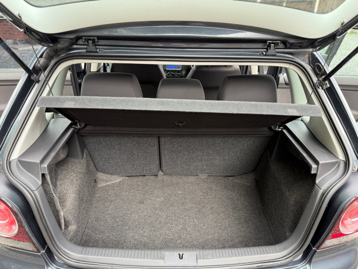 Used Volkswagen Polo 2006 for sale - 76178104: Photo 28