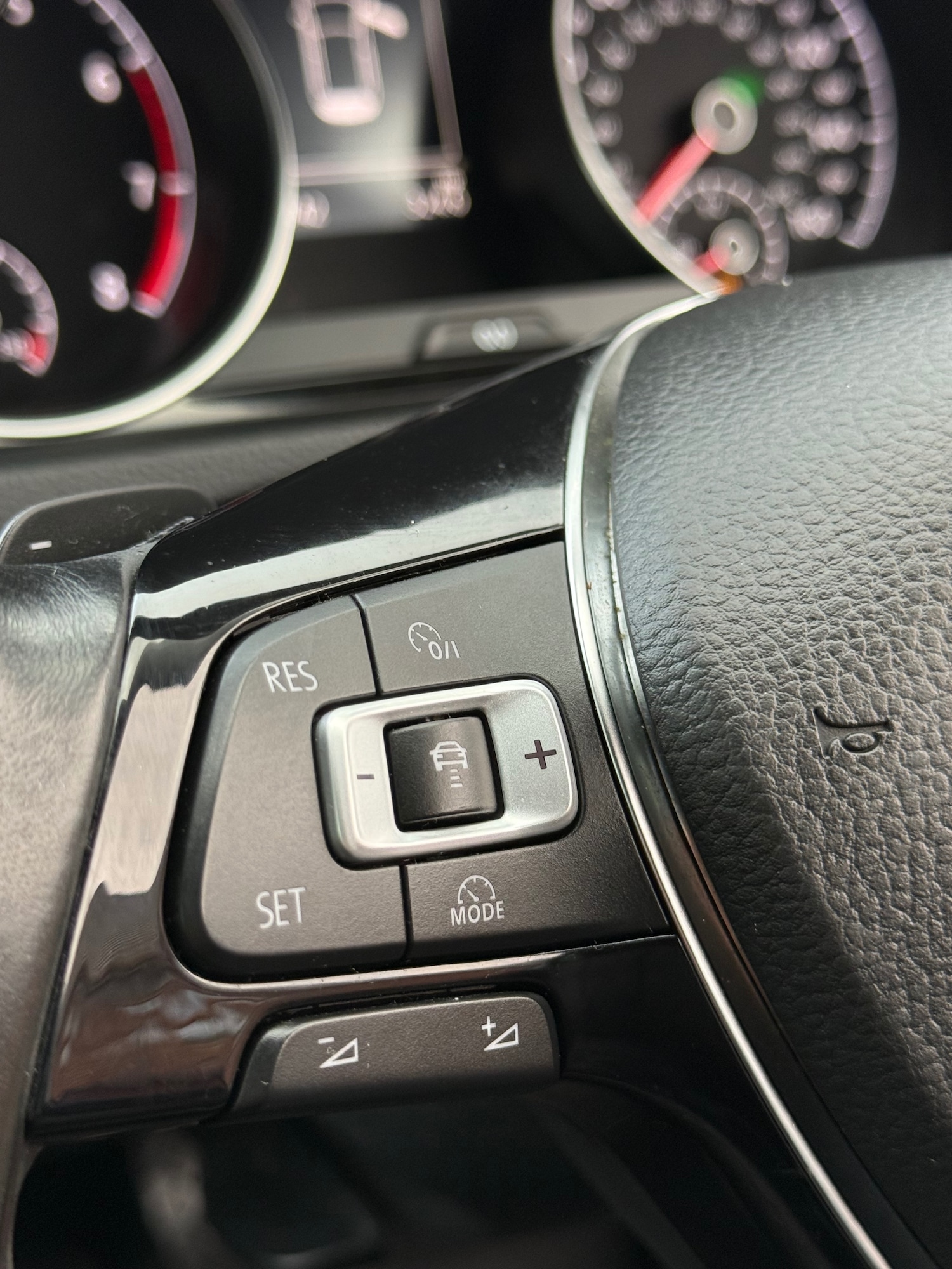 Used Volkswagen Golf 2015 for sale - 77160781: Photo 24