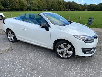 Used Renault Megane 2015 for sale - 75920501: Photo