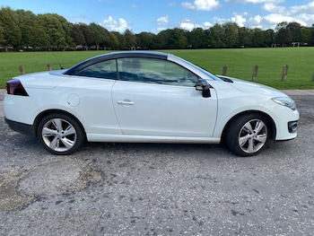 Used Renault Megane 2015 for sale - 75920501: Photo