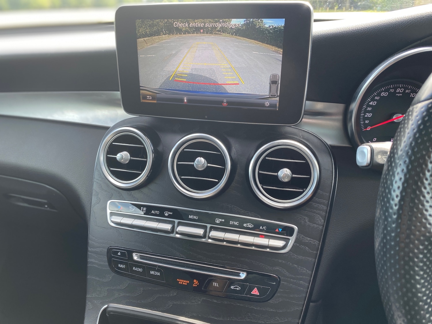 Used Mercedes-Benz GLC 2018 for sale - 77921202: Photo 24