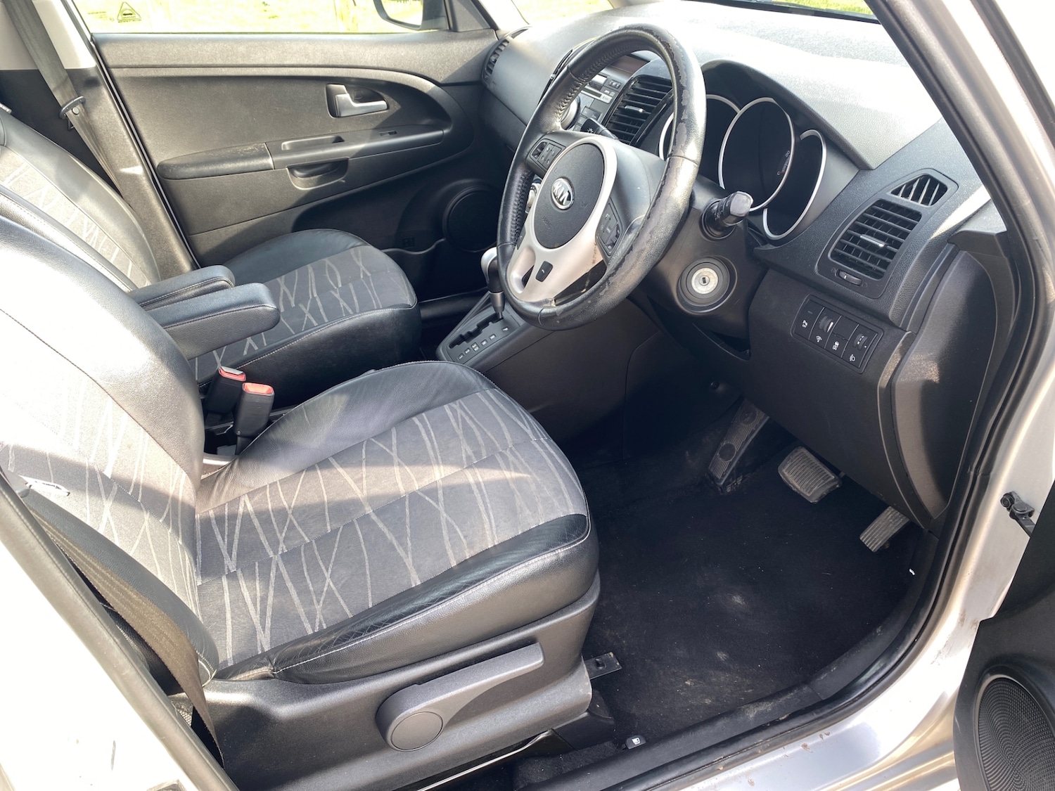 Used Kia Venga 2011 for sale - 78014655: Photo 12