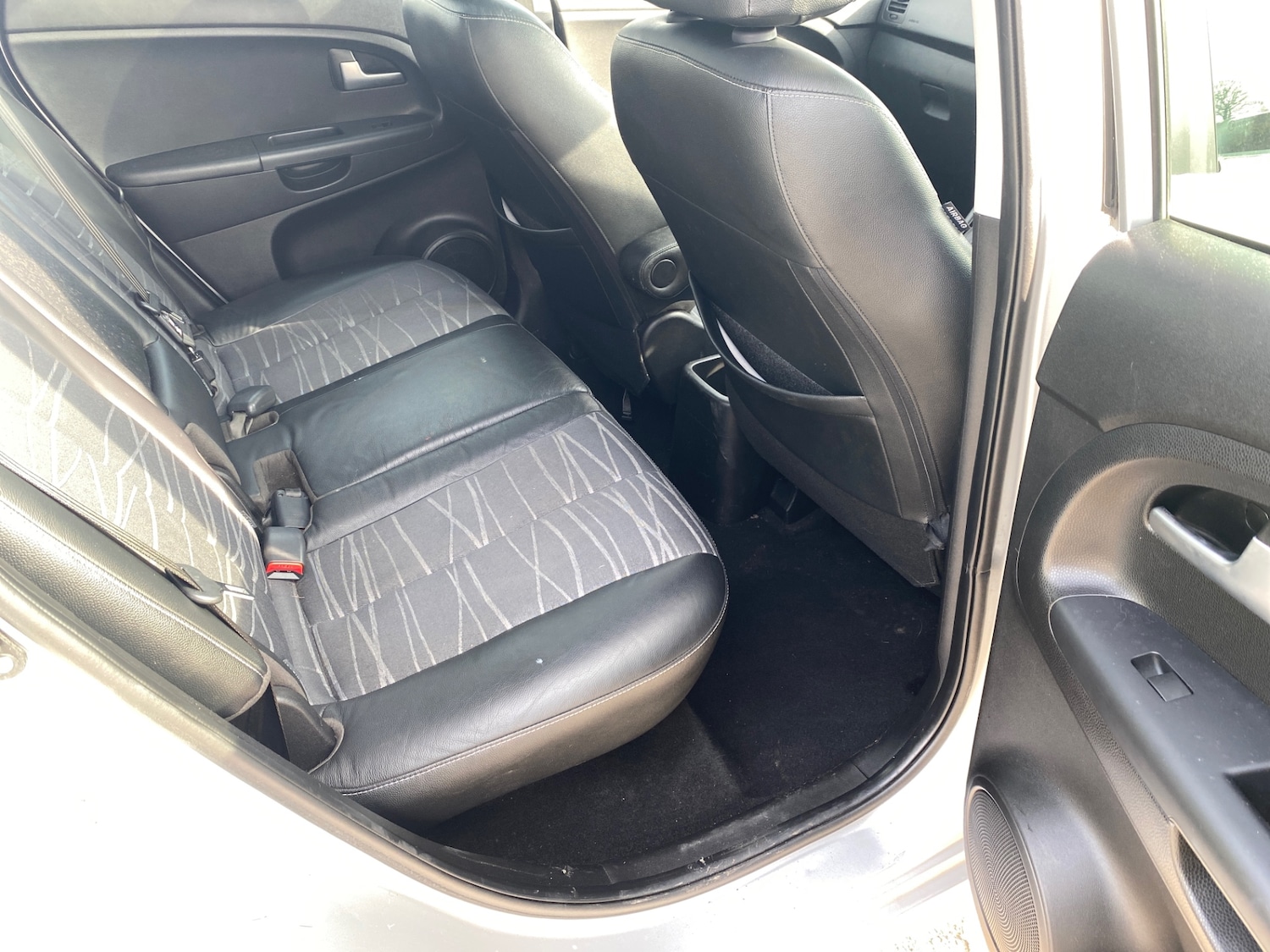 Used Kia Venga 2011 for sale - 78014655: Photo 14