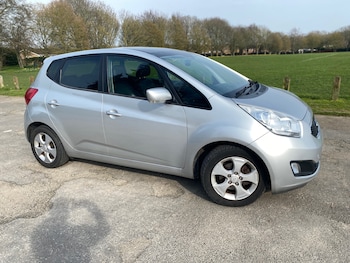 Used Kia Venga 2011 for sale - 78014655: Photo