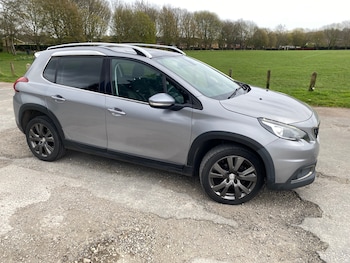 Used Peugeot 2008 2016 for sale - 78381638: Photo