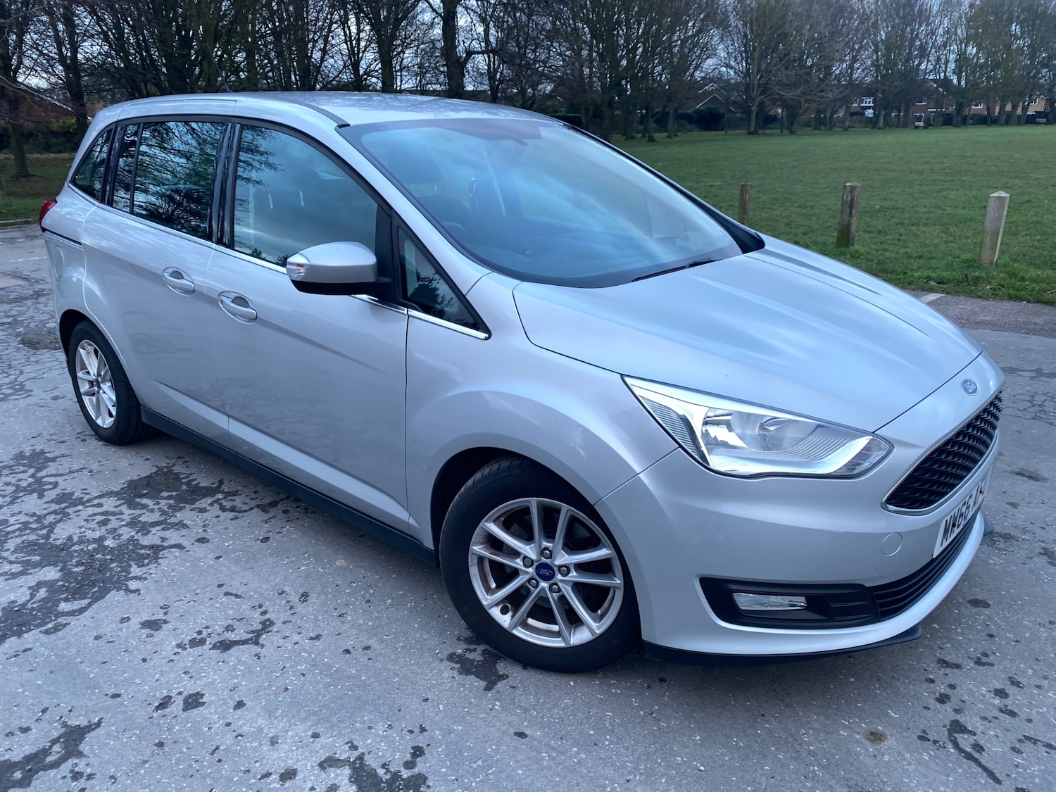 Used Ford Grand C-Max 2016 for sale - 76918155: Photo 1