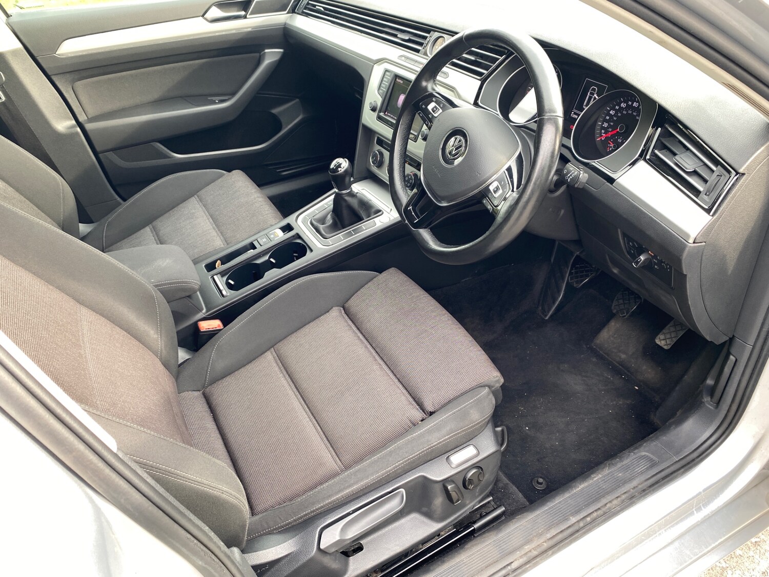 Used Volkswagen Passat 2016 for sale - 76149747: Photo 11