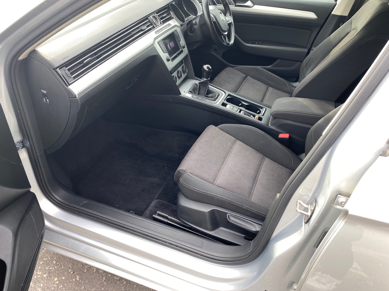 Used Volkswagen Passat 2016 for sale - 76149747: Photo 15