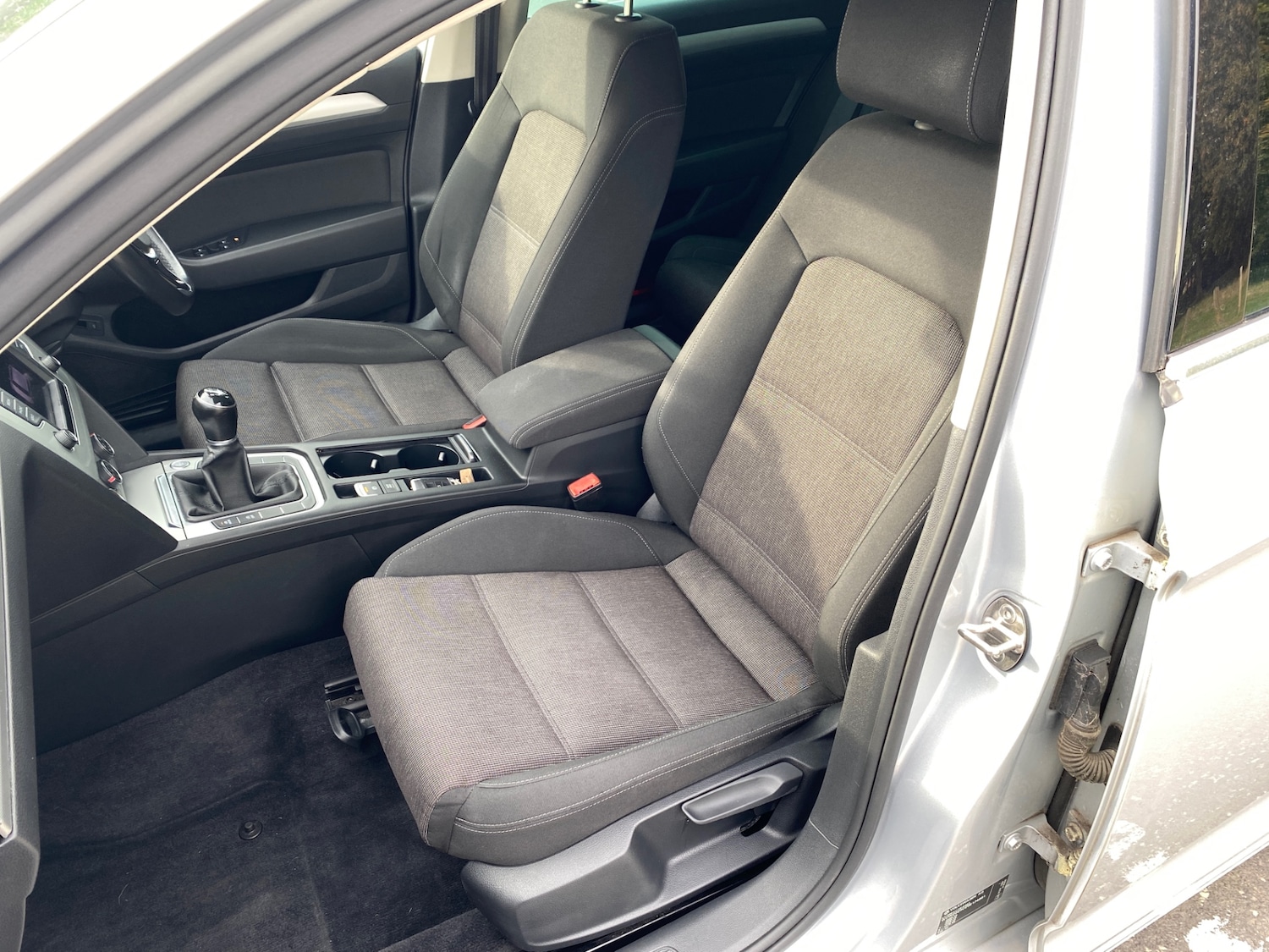 Used Volkswagen Passat 2016 for sale - 76149747: Photo 16