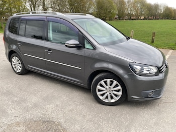 Used Volkswagen Touran 2012 for sale - 78523888: Photo