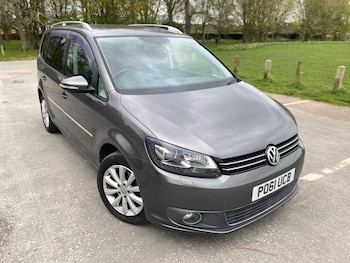Used Volkswagen Touran 2012 for sale - 78523888: Photo