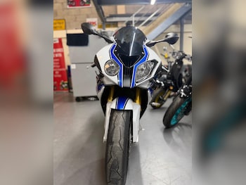 Used BMW HP4 2013 for sale - bike-77836917: Photo