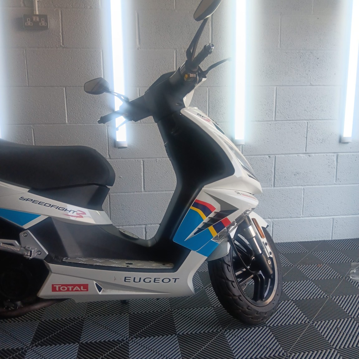 Used Peugeot SPEEDFIGHT 125 2017 for sale - 78782324: Photo 2