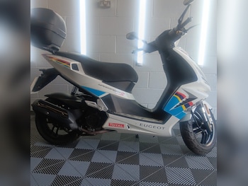 Used Peugeot SPEEDFIGHT 125 2017 for sale - bike-78782324: Photo