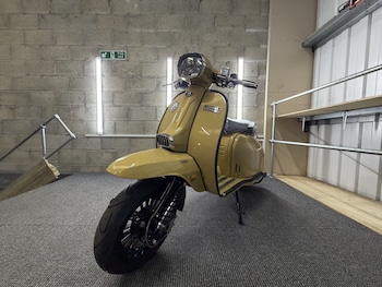 Used Royal Alloy GP125 undefined for sale - bike-77545300: Photo