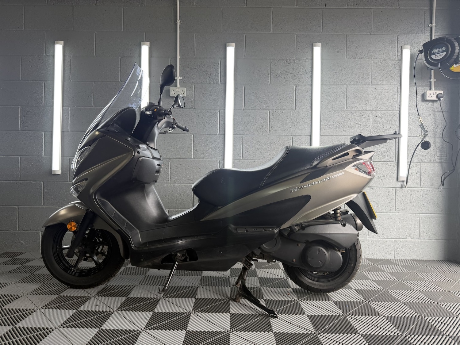 Used Suzuki BURGMAN 2017 for sale - 78545756: Photo 10