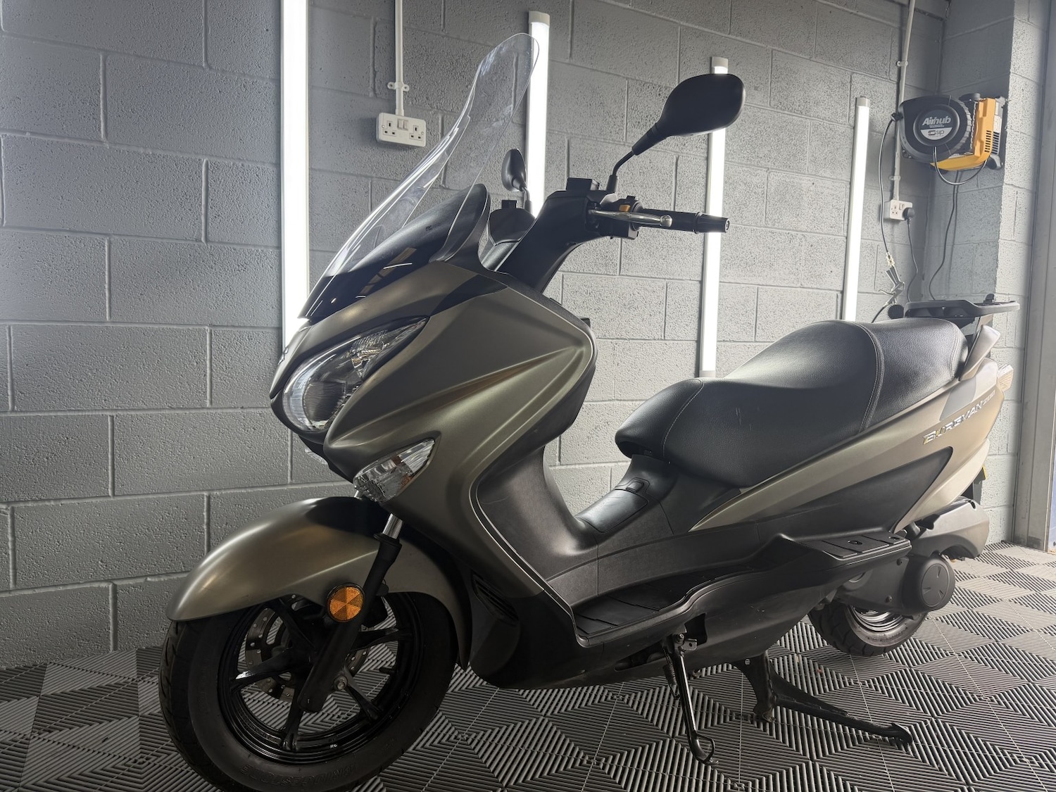 Used Suzuki BURGMAN 2017 for sale - 78545756: Photo 14