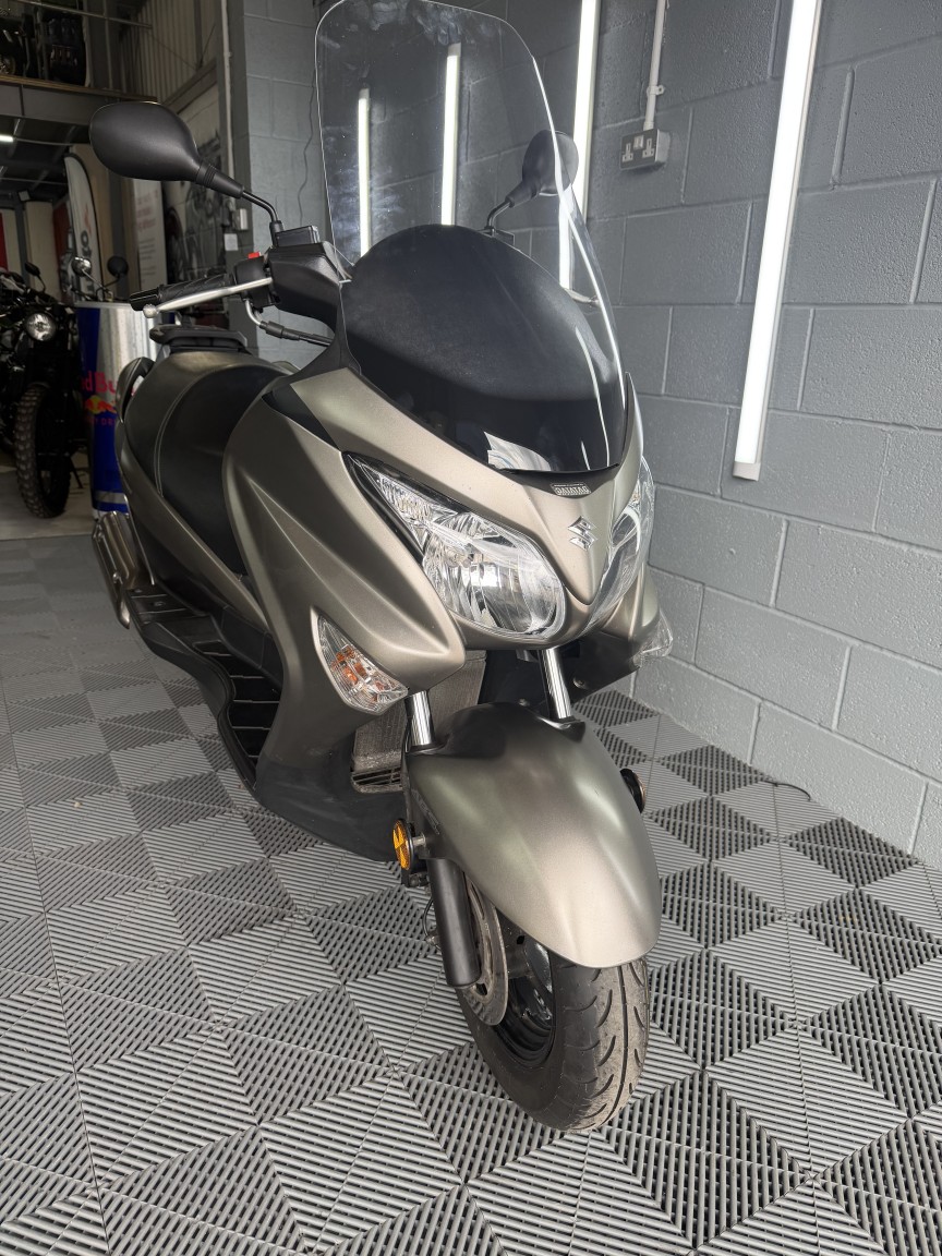 Used Suzuki BURGMAN 2017 for sale - 78545756: Photo 3