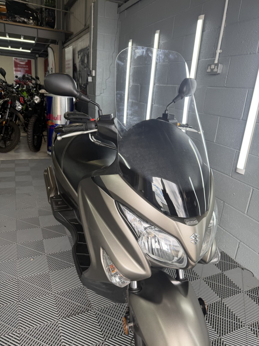 Used Suzuki BURGMAN 2017 for sale - 78545756: Photo 4
