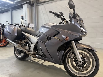 Used Yamaha FJR1300 2004 for sale - bike-79060195: Photo