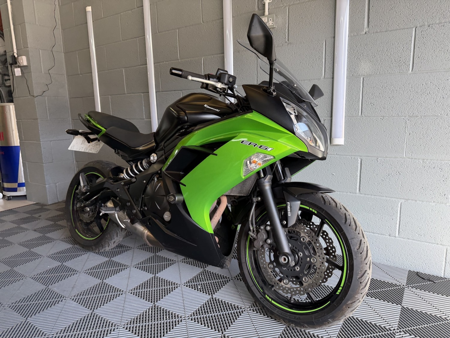 Kawasaki ER