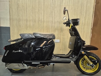 Used Royal Alloy GP125 undefined for sale - bike-77836953: Photo