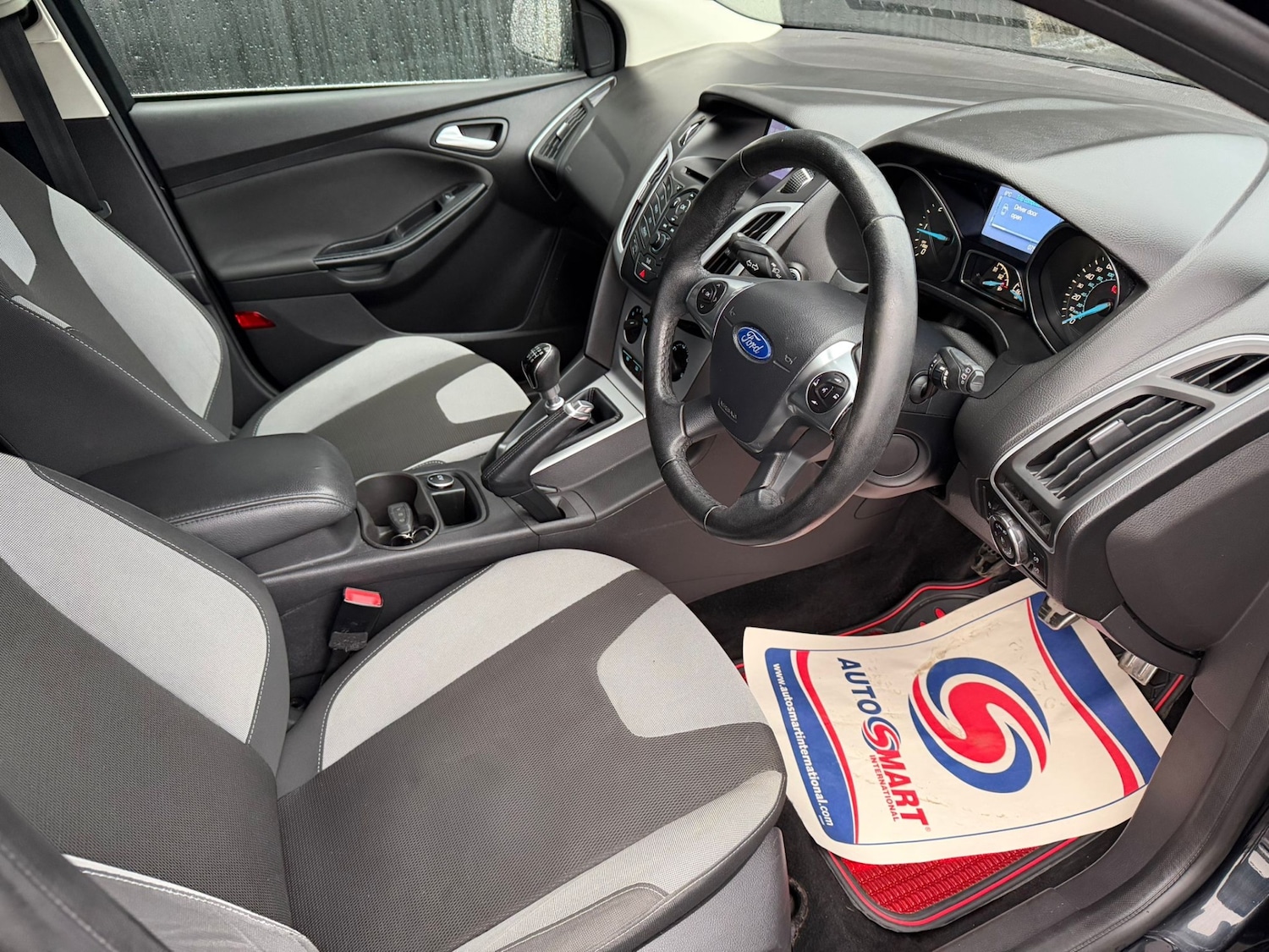 Used Ford Focus 2013 for sale - 76565237: Photo 13