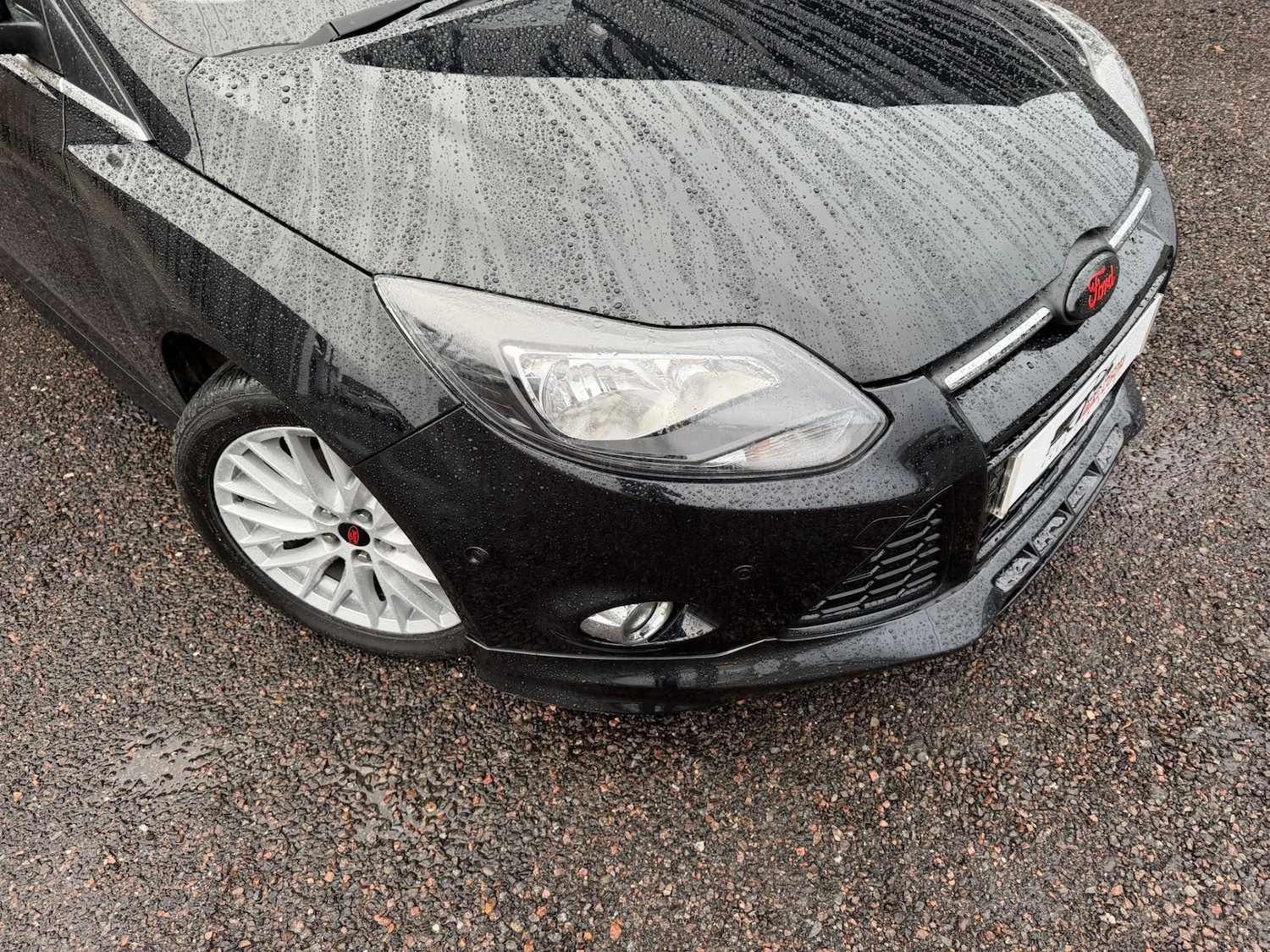 Used Ford Focus 2013 for sale - 76565237: Photo 2