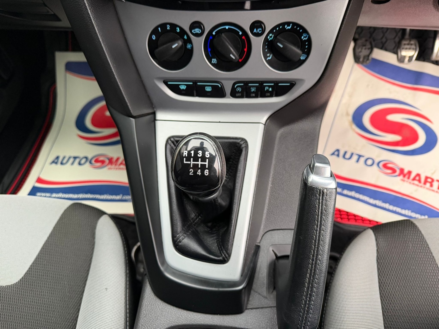 Used Ford Focus 2013 for sale - 76565237: Photo 20